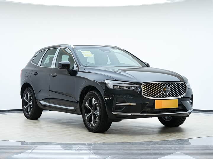 Volvo XC60 2026 2026款 B5 四驱智逸豪华版