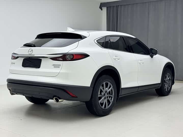 Mazda CX-4 2021 2021款 2.0L 自动两驱蓝天探索版