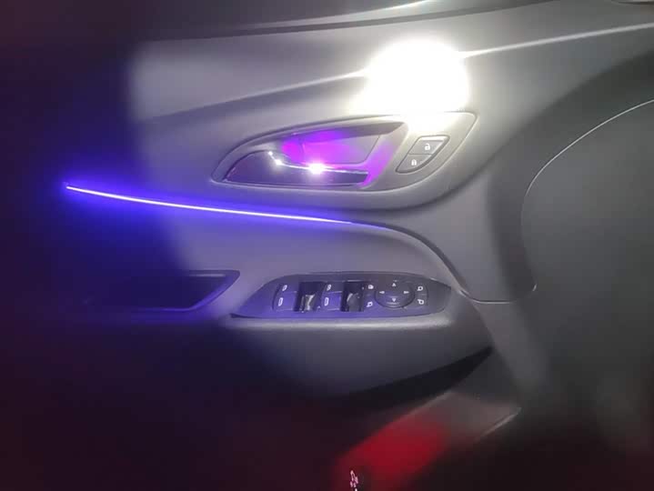 Chevrolet Equinox 2022 2022款 轻混 550T RS 四驱智能拓界版