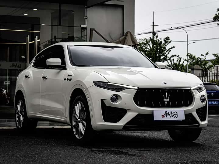 Maserati Levante 2022 2022款 3.0T Modena