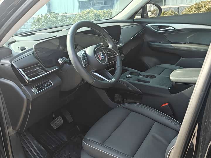 Buick Envision Plus 2025 2025款 昂科威Plus 28T 两驱白金版