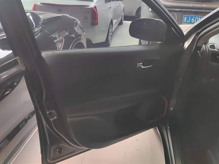 Jeep Compass 2019 2019款 220T 自动四驱高性能旗舰版