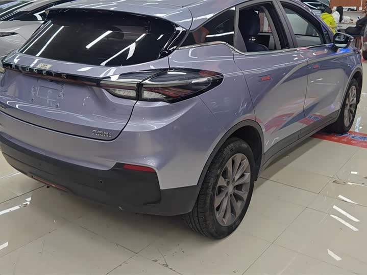 Geely Geometry M6 2022 2022款 450 新智型