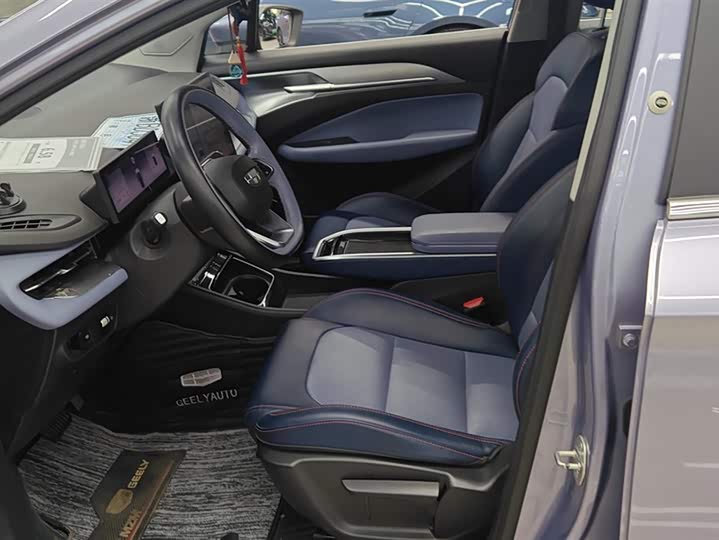 Geely Geometry M6 2022 2022款 450 新智型