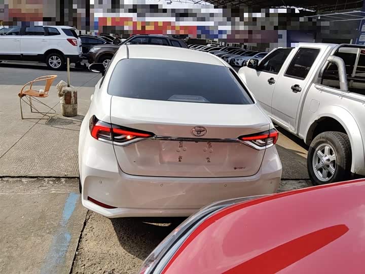 Toyota Corolla 2024 2024款 1.8L 智能电混双擎 精英版