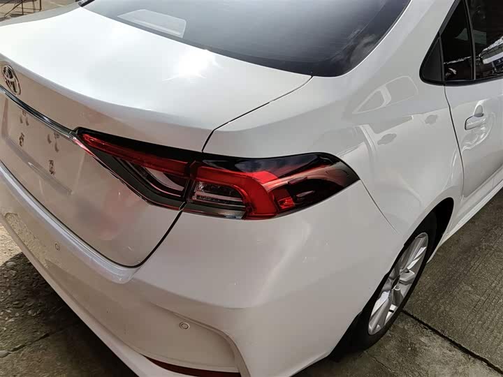 Toyota Corolla 2024 2024款 1.8L 智能电混双擎 精英版