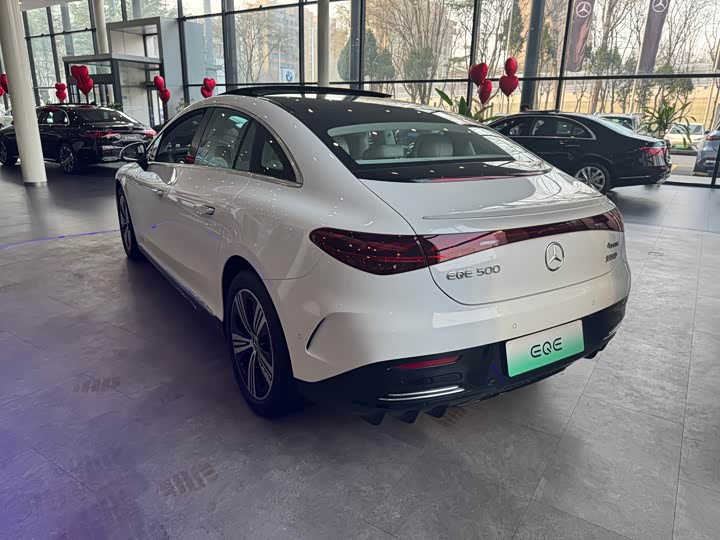 Mercedes-Benz EQE 2025 2025款 500 4MATIC 先锋版