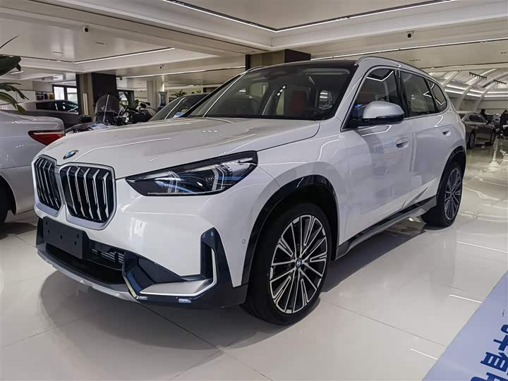 BMW X1 2023 2023款 xDrive25Li X设计套装