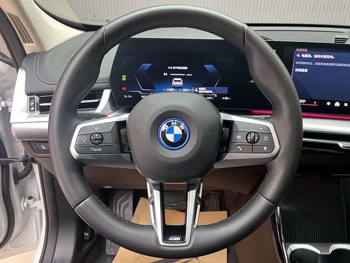 BMW iX1 2023 2023款 eDrive25L M运动套装