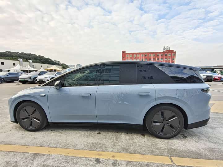 LiXiang i8 2025 2025款 标准版