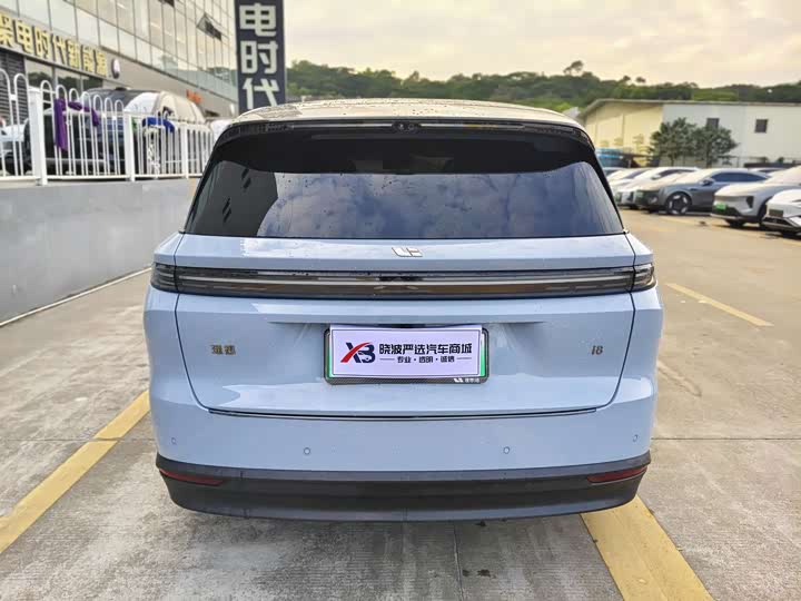 LiXiang i8 2025 2025款 标准版