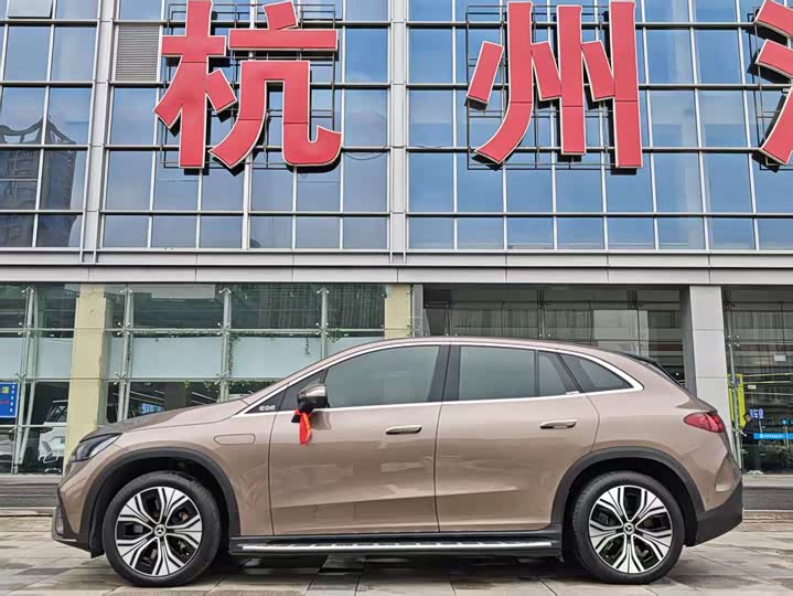 Mercedes-Benz EQE SUV 2023 2023款 350 4MATIC 豪华版