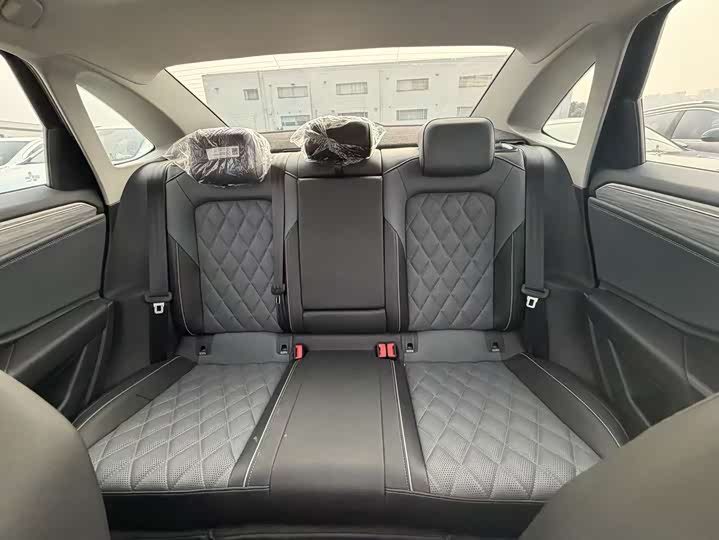 Volkswagen Sagitar L 2025 2025款 改款二 300TSI DSG超越版