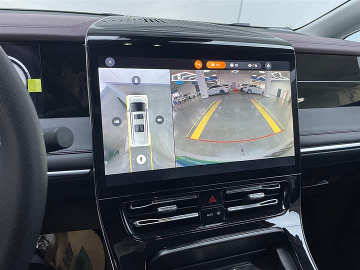 GAC Trumpchi M8 2024 2024款 大师系列 400T 尊贵版