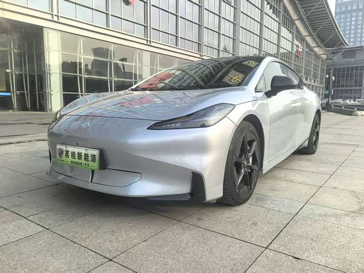 GAC Hyptec GT 2023 2023款 710后驱超充版