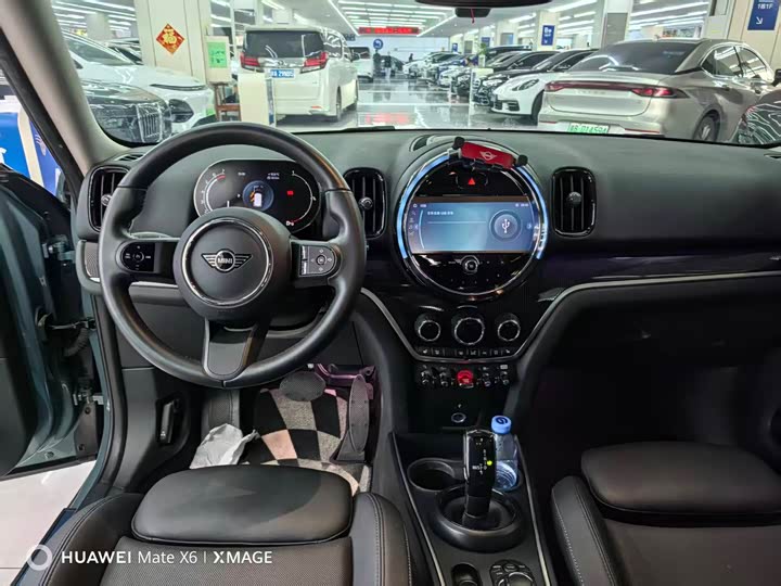 Mini Countryman 2023 2023款 1.5T COOPER ALL4 鉴赏家