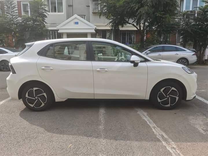 MG Motor 4 EV 2026 2026款 437 从容版