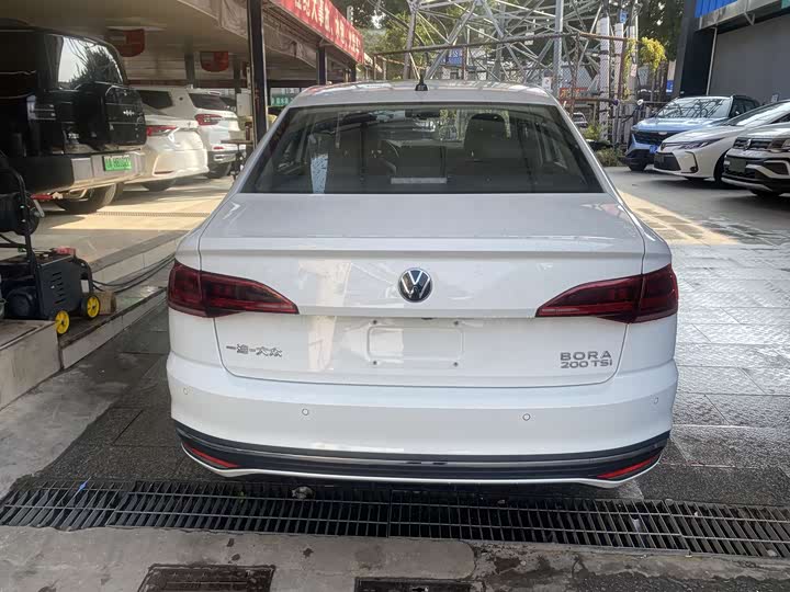 Volkswagen Bora 2024 2024款 200TSI DSG悦行版
