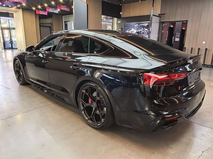 Audi RS 5 2024 2024款 RS 5 2.9T Sportback 燃擎版