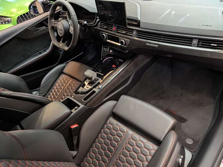 Audi RS 5 2024 2024款 RS 5 2.9T Sportback 燃擎版