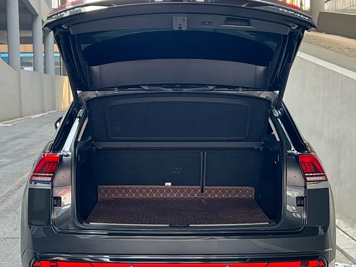 Volkswagen Tiguan X 2022 2022款 380TSI 四驱尊崇旗舰版