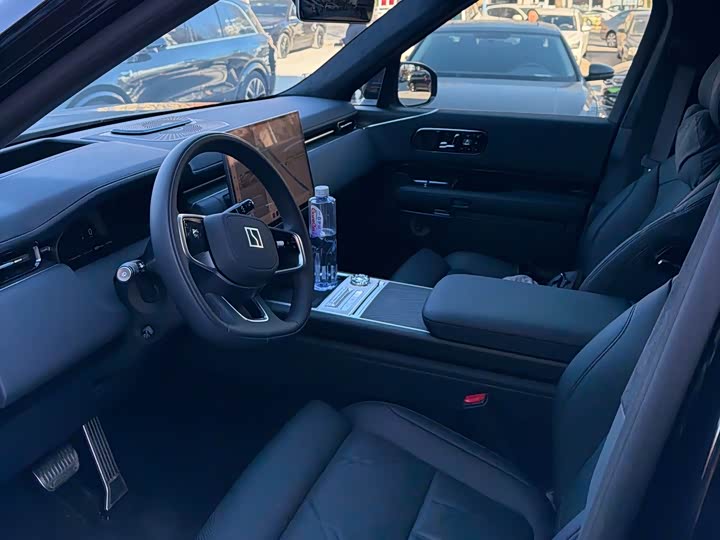 Zeekr 9X 2025 2025款 Ultra版 55kWh