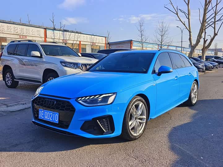 Audi A4 2021 2021款 Avant 先锋派 40 TFSI 豪华动感型