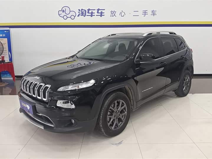Jeep Cherokee 2020 2020款 2.0L 两驱经典运动版