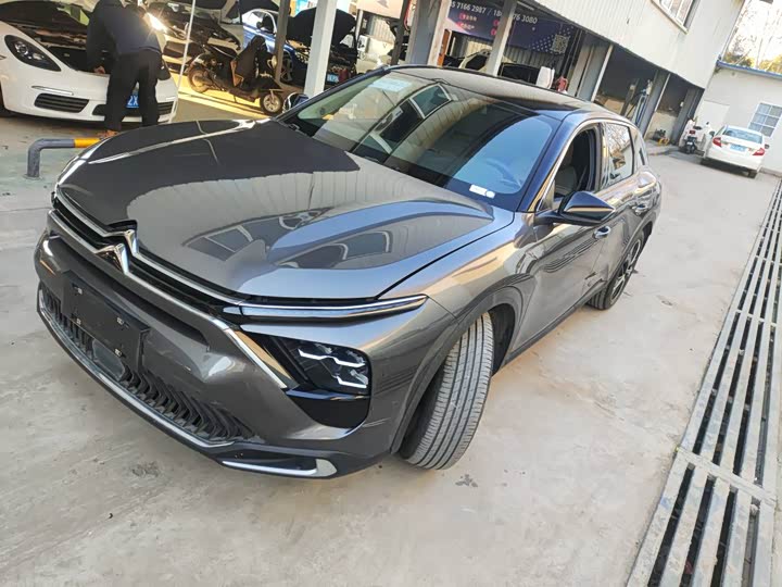 Citroen C5 X 2022 2022款 1.6T 享不凡 虎年开门红版