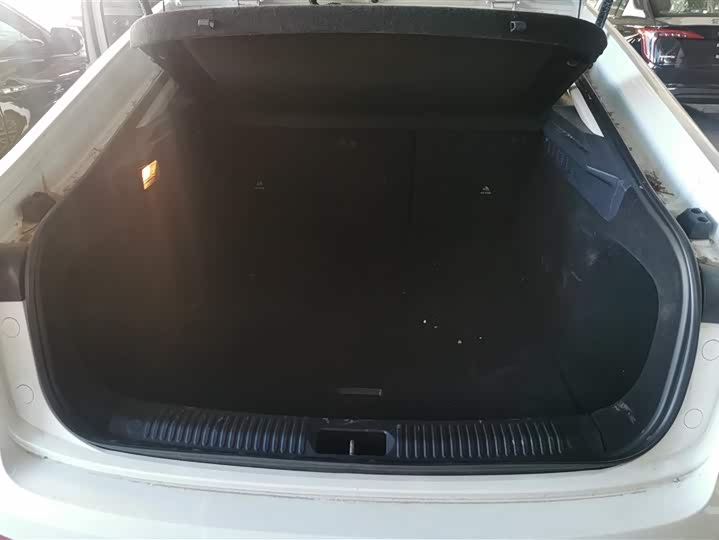 Bestune B70 2025 2025款 龙耀版 1.5T 欢享型