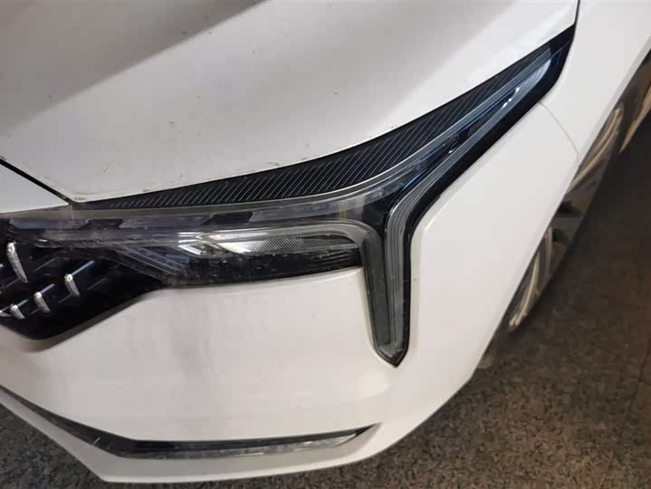 Bestune B70 2025 2025款 龙耀版 1.5T 欢享型