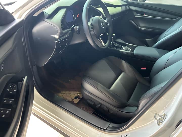 Mazda 3 (Axela) 2023 2023款 2.0L 自动质雅版