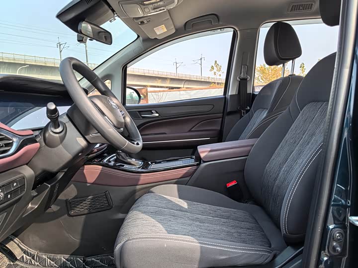 GAC Trumpchi M6 2023 2023款 PRO 270T DCT精英版