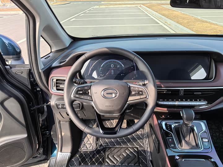 GAC Trumpchi M6 2023 2023款 PRO 270T DCT精英版