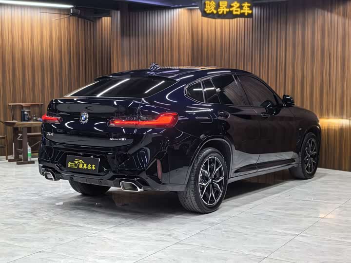 BMW X4 2022 2022款 xDrive 25i M运动套装