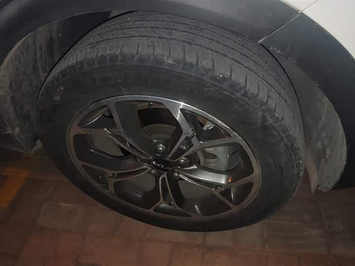 Kia KX5 2021 2021款 2.0L 自动两驱舒适版