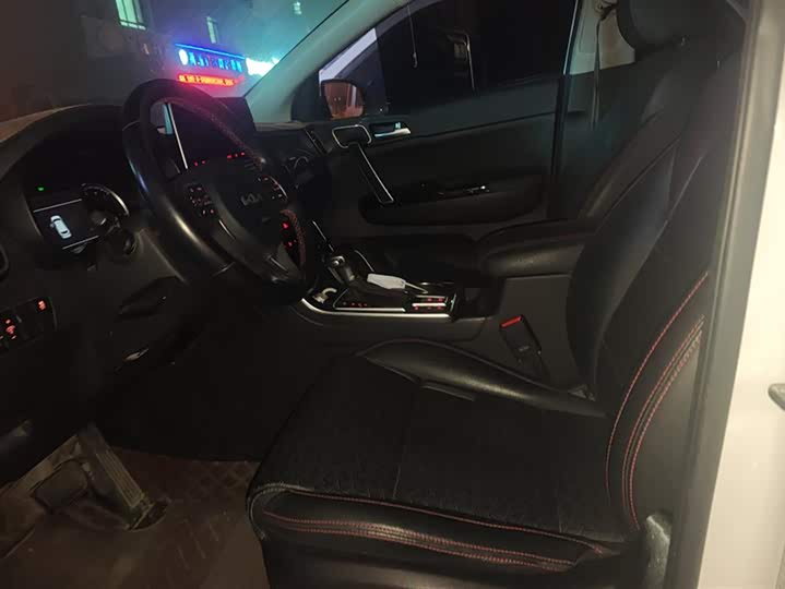 Kia KX5 2021 2021款 2.0L 自动两驱舒适版