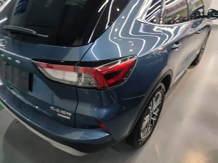 Ford Escape 2020 2020款 EcoBoost 245 两驱耀享款