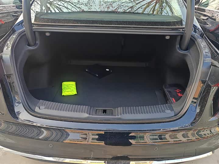 Hongqi H5 2025 2025款 1.5T DCT旗韵版