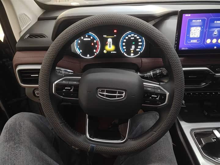 Geely Okavango 2022 2022款 1.8TD DCT豪华型 7座