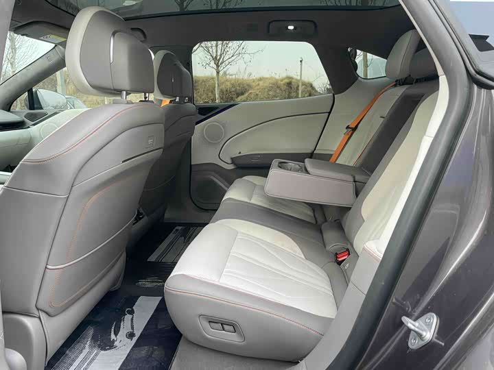 Zeekr 007 GT 2025 2025款 后驱智驾版 75kWh