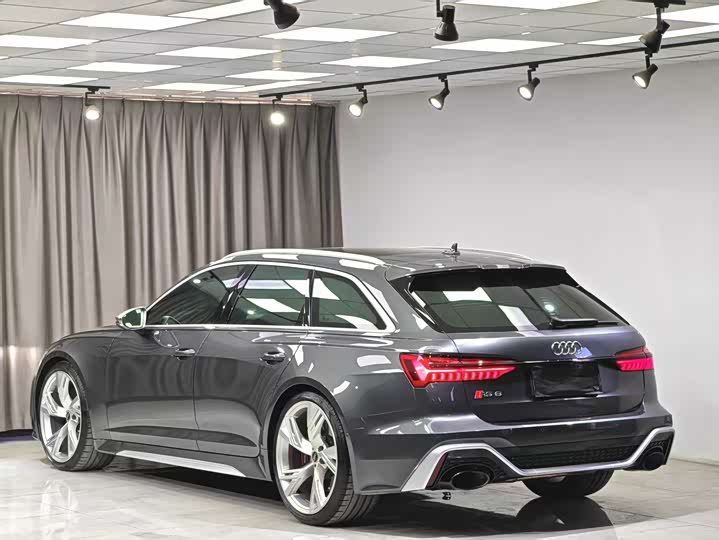 Audi RS 6 2021 2021款 RS 6 4.0T Avant