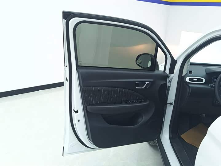 Leapmotor T03 2025 2025款 310舒享版