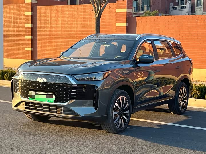 2025 Chery Fulwin T8