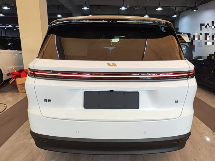 LiXiang i8 2025 2025款 标准版