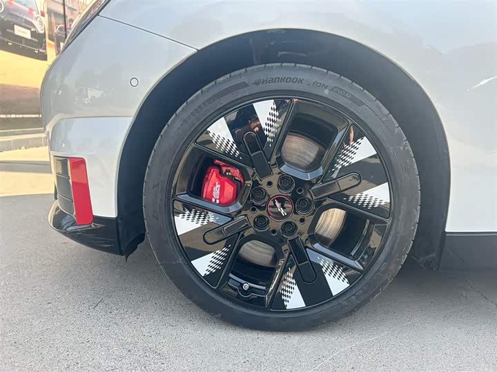 Mini Cooper JCW 2025 2025款 JOHN COOPER WORKS