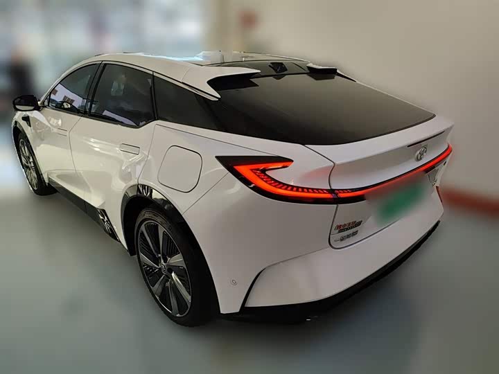 Toyota bZ5 2025 2025款 550 PRO智行版