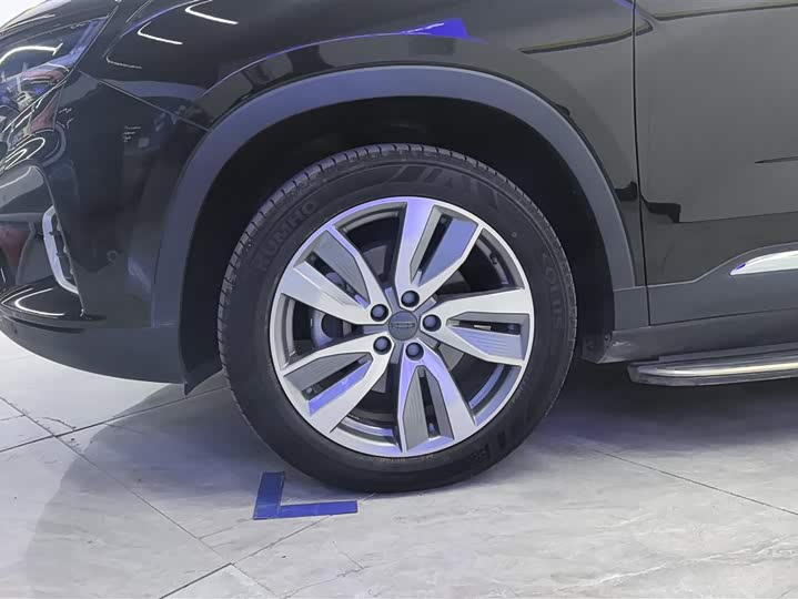 Geely Okavango 2022 2022款 1.8TD DCT旗舰型 7座