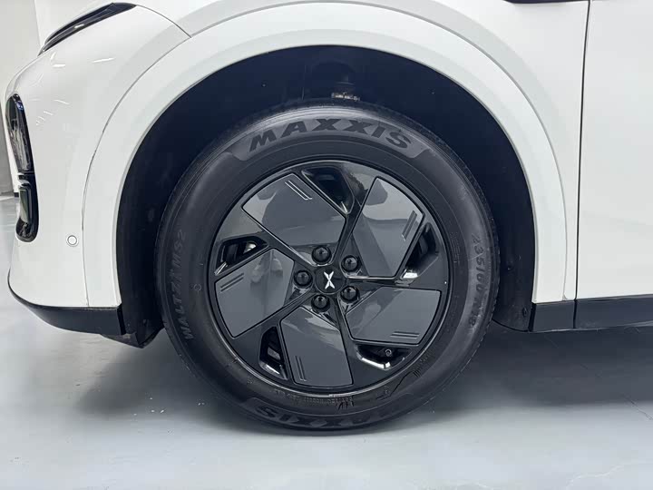 XPeng G6 2025 2025款 725 超长续航 Max 旗舰版