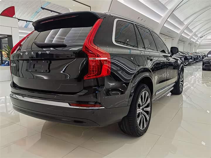 Volvo XC90 2024 2024款 B6 智逸豪华版 7座